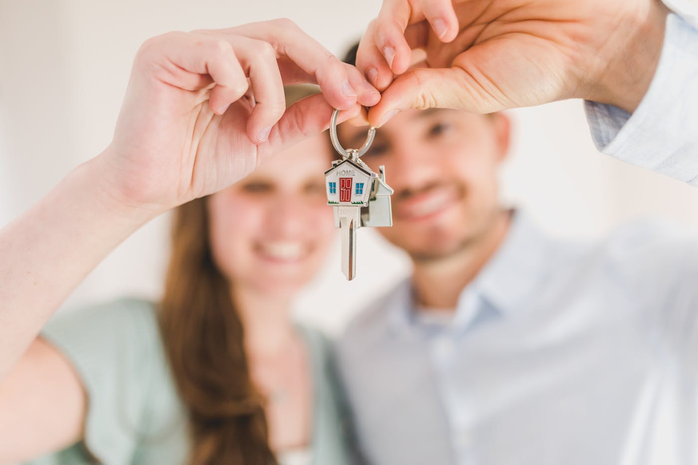 Mortgage advisor with a client
